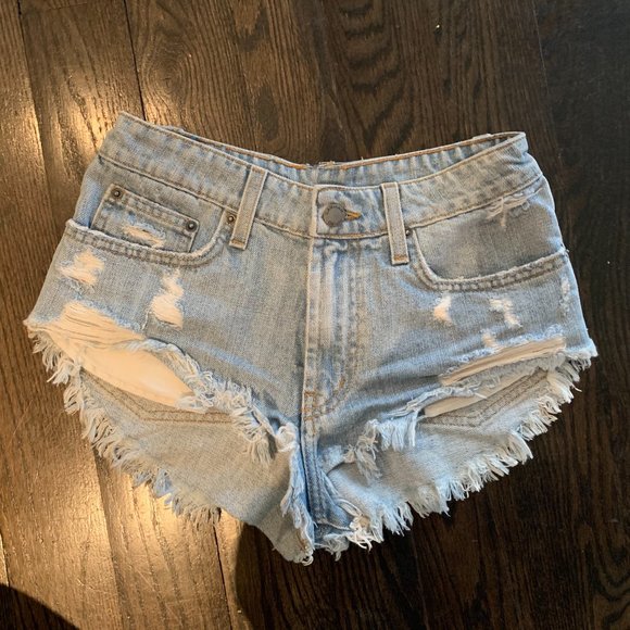 Carmar Denim Shorts - Picture 3 of 3